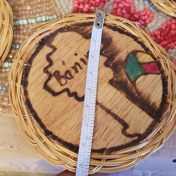 Vintage Handcrafted coasters with storing jar - Picture 6 of 8